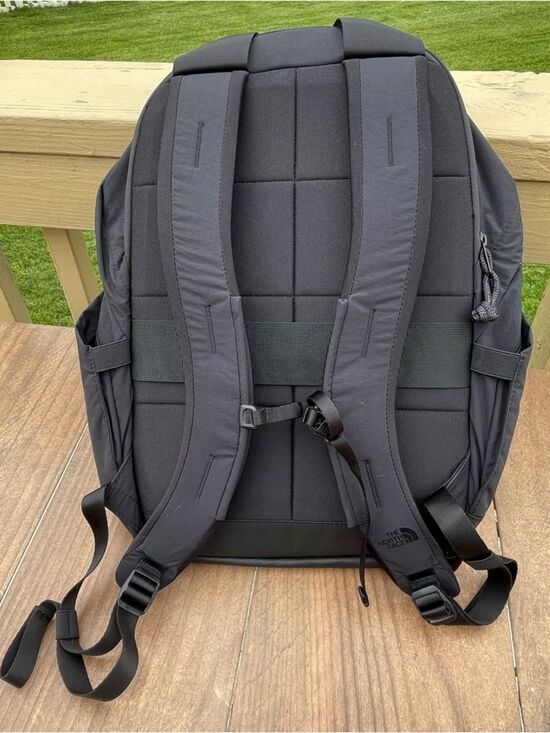 north face everyday tote backpack The Women's Vault Backpack, Pink Salt, One Size this bag is built Classic Rucksack Colour:Transcendent Grey/Endless Dusk The North Face Jester